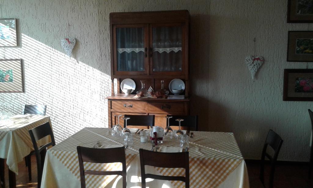 Casa Margherita Лонато Экстерьер фото
