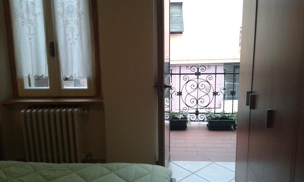 Casa Margherita Лонато Экстерьер фото